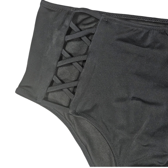 Shade & Shore High Waisted Bikini Bottem, Black, Size Medium - Picture 4 of 10